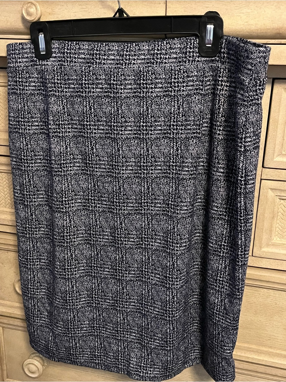 41Hawthorn Tailored Black & White Plaid Pencil Skirt